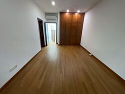 Barker Road (D11), Condominium #577014411
